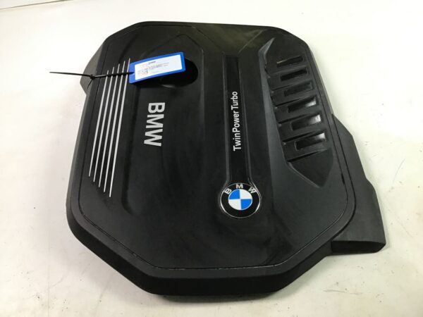 BMW 740i Engine cover