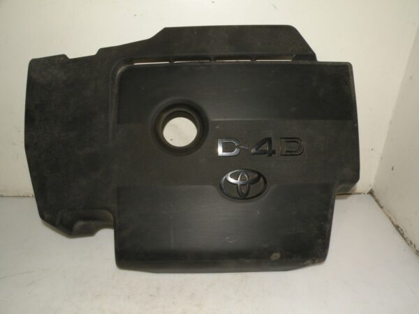 Toyota Verso Engine Cover